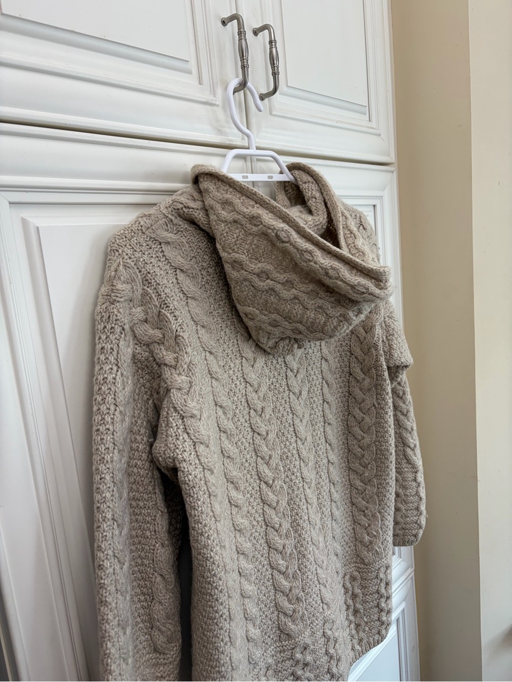 Aran Crafts Size S women’s Irish Merino wool long hooded zip sweater - Picture 8 of 11